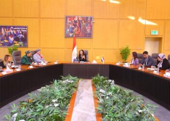 وزيرة التضامن تترأس اجتماعًا مع رئيستي المجلسين القومي للمرأة والمشرف العام على المجلس القومي للأشخاص ذوي الإعاقة