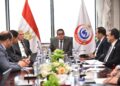 وزير الصحة يجتمع مع رئيس هيئة الشراء الموحد لمناقشة التعاون ونتائج خطط العمل لتأمين الاحتياجات الطبية