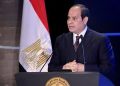 الرئيس السيسى: الدولة المصرية تقف بكل مؤسساتها بجانب أسر أبطالنا