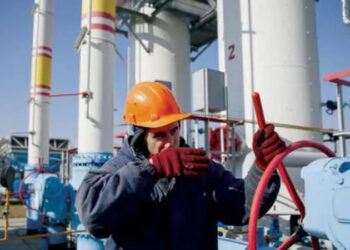 أستاذ طاقة: مشاركة القطاع الخاص في قطاع البترول والغاز تصب في صالح الاقتصاد