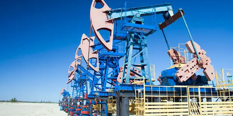 77.16 دولار للبرميل.. تعرف على أسعار النفط بالأسواق العالمية