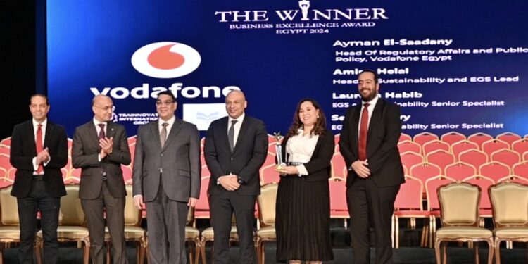 ڤودافون تحصد جائزة التميز في الأعمال تقديرًا لنموذجها الرائد في التنمية المستدامة