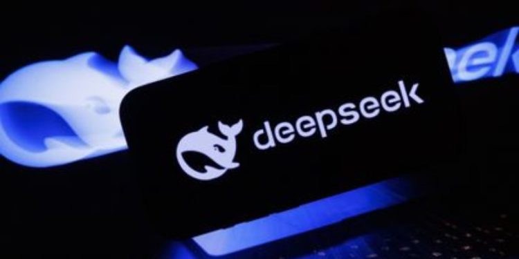 بوليتيكو: صعود تطبيق “DeepSeek” الصينى يهدد الولايات المتحدة وأوروبا