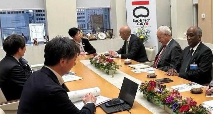 حاكمة طوكيو تستقبل وزير التربية والتعليم لمناقشة سبل تعزيز العلاقات الثنائية في مجال تطوير التعليم قبل الجامعي