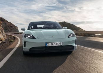 مواصفات وأسعار سيارة بورشه تايكان 2025 الجديدة