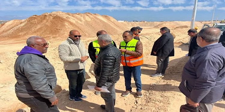 وزير الإسكان: جارٍ تنفيذ المرافق والطرق بالمنطقة البديلة “شمس الحكمة”