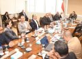 وزير الإسكان يلتقي مسئولى شركة “أبناء حسن علام” لمتابعة المشروعات التي تنفذها الشركة ضمن “حياة كريمة” وعدد من المدن الجديدة
