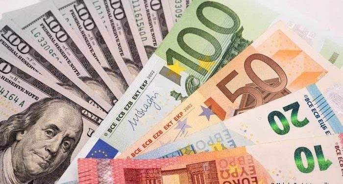 أسعار العملات في مصر اليوم الخميس