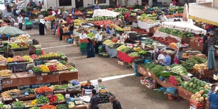 أسعار الخضار والفاكهة اليوم الخميس