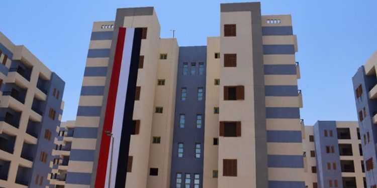 الإسكان تسعد ملايين المواطنين: جارٍ تنفيذ 251 ألف شقة لمنخفضي الدخل