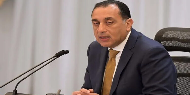 مدبولي: الاقتصاد المصري يسير بثبات والصادرات مرشحة للقفز إلى 34 مليار دولار