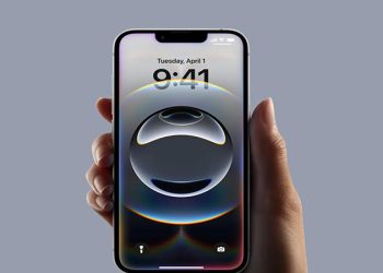 آبل تبرر إزالة MagSafe من iPhone 16e وتؤكد لن تكون مشكلة