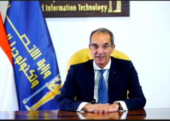 وزير الاتصالات: التكنولوجيا الرقمية الأداة الأكثر تأثيرًا وقدرة على مجابهة التحديات