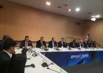 وزير الاتصالات: مستمرون فى تطوير البنية التحتية الرقمية لتحسين جودة خدمات الاتصالات والانترنت