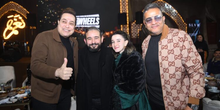 بالصور.. حكيم ونجوم الأغنية في حفل سحور على النيل