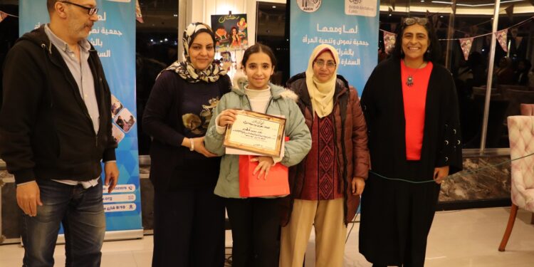 نهوض وتنمية المرأة: تخريج فصول أحلام بنات في مصر القديمة ومنشية ناصر