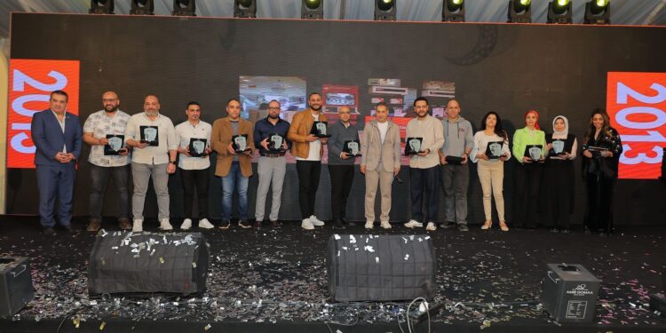 توبى تكرّم أكثر من 40 موظفاً بمناسبة احتفالها بمرور 25 عاماً من النمو والالتزام والابتكار