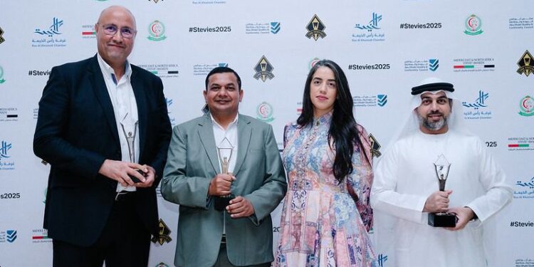 كيونت تحصد 3 جوائز فضية في الاستدامة والمسؤولية المجتمعية والابتكار