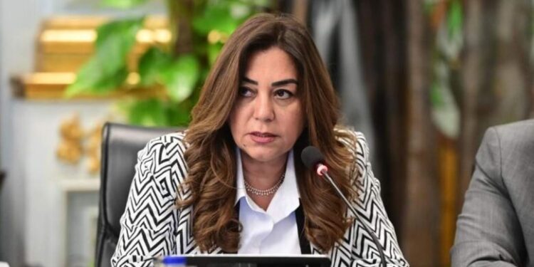 وزيرة التنمية تعتمد حركة محلية محدودة لعدد من سكرتيري العموم والسكرتيري المساعدين فى 5 محافظات