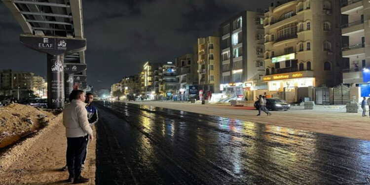 وزير الإسكان يُتابع خطة تطوير ورفع كفاءة المحور المركزي الخدمي بمدينة 6 أكتوبر