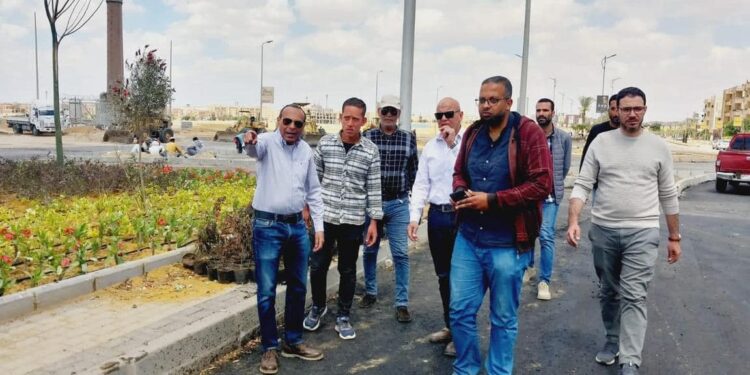 وزير الإسكان يتابع المشروعات السكنية بعددٍ من المحافظات والمدن الجديدة