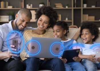 كيونت تطرح Amezcua E-Guard X لحماية المستخدمين من التعرض المفرط للمجالات الكهرومغناطيسية