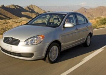 هيونداي تخطط لإنتاج سيارة هجينة بنظام دفع خلفي