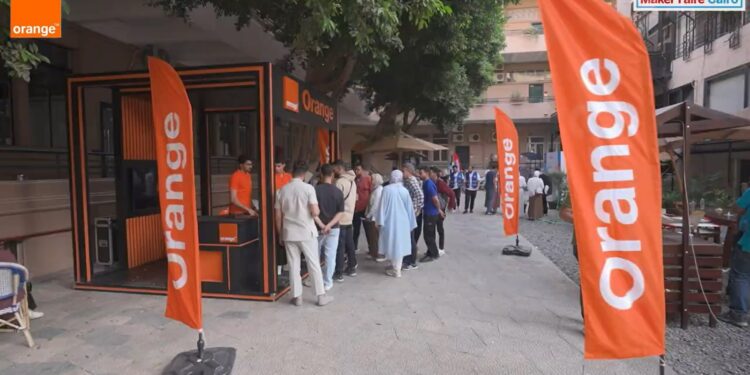 خدمات رقمية مجانية وتدريبات مبتكرة في مراكز اورنچ الرقمية