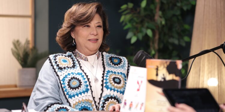 صور وفيديو… الدكتورة عبلة مرجان ضيفة بودكاست أوبن مايك للحديث عن التربية الجنسية للأطفال وأهم أعمالها