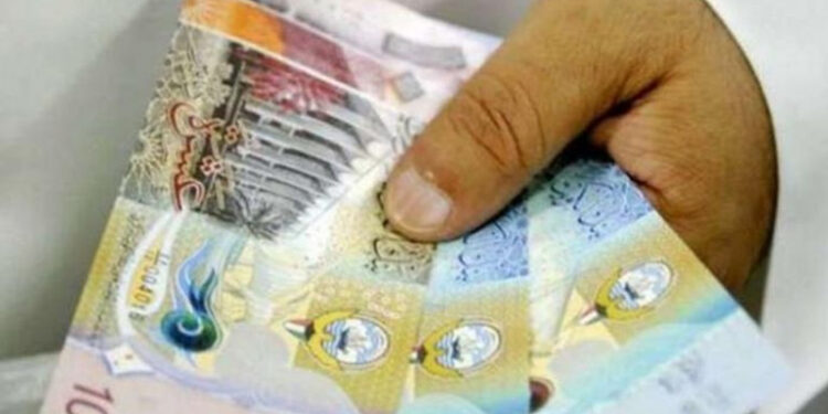 أسعار الدينار الكويتى في مصر اليوم الاثنين