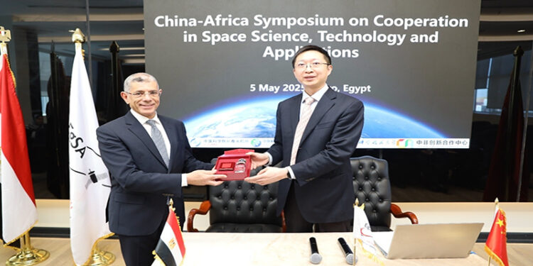 وكالة الفضاء المصرية تستضيف المنتدى الصيني للتعاون في علوم الفضاء