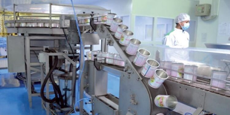 الصناعة تكشف عن عدد المصانع الجديدة ومشروع مصنع ألبان الأطفال