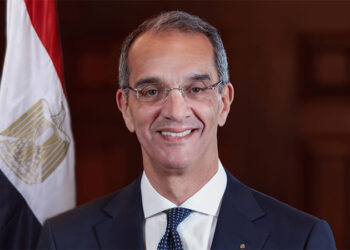 وزير الاتصالات يغادر إلى طوكيو للمشاركة فى SusHi Tech TOKYO 2025