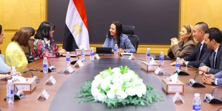 وزيرة التضامن تشهد توقيع بروتوكول تعاون بين صندوق دعم الصناعات الريفية ومؤسسة دلتا