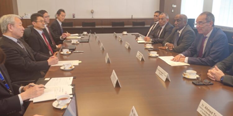 وزير الاتصالات. يبحث مع رئيس الوكالة اليابانية للتعاون الدولى “جايكا”  تعزيز سبل التعاون