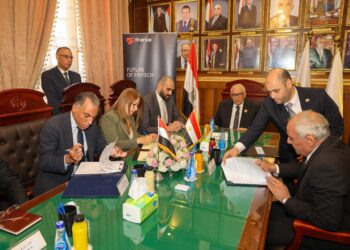 “محكمة استئناف القاهرة” تطلق خدمات إلكترونية جديدة.. بالتعاون مع وزارة الاتصالات وهيئة البريد