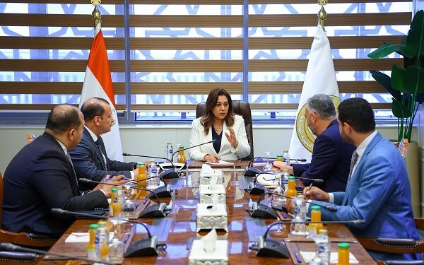 وزيرة التنمية تتابع الموقف التنفيذي لملف تطوير ورفع كفاءة المجازر الحكومية بالمحافظات