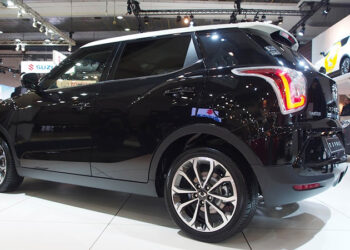 سيارة كوري بتصميم رياضي موديل 2017