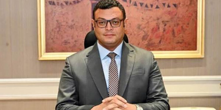 وزير الإسكان يوجه برفع درجة الاستعداد وتشكيل فرق “طواريء” خلال إجازة عيد الأضحى