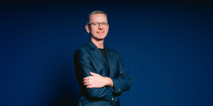 الجيل الخامس والنفاذ اللاسلكي الثابت يقودان مستقبل النطاق العريض في الشرق الأوسط وشمال أفريقيا بحلول عام 2030