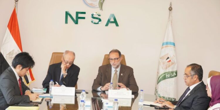 رئيس الهيئة القومية لسلامة الغذاء يستقبل سفير اليابان بالقاهرة