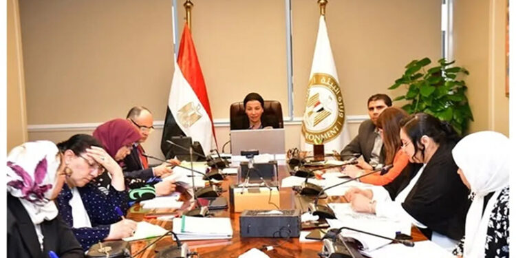 وزيرة البيئة تترأس الإجتماع ال ٦٦ لإجتماع مجلس إدارة جهاز شئون البيئة