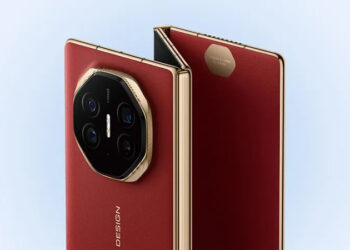 هاتف ثلاثيي الطي من تكنو يقهر هواوي وسامسونج