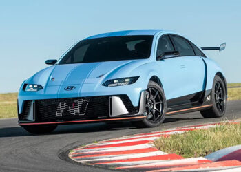 هيونداي تقدم ايونك 6 طراز N بقدرات كهربائية