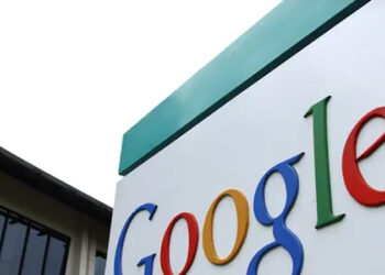 جوجل تطلق ميزة تجربة الملابس افتراضيا