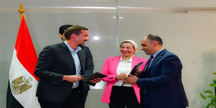 وزيرة البيئة تشهد توقيع بروتوكول تعاون بين جهاز شئون البيئة ومؤسسة حماية البيئة البحرية