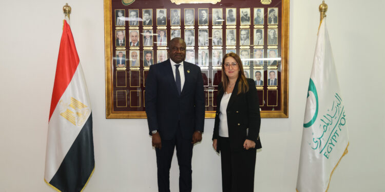 رئيس البريد المصري تستقبل المدير التنفيذي لبريد كوت ديفوار