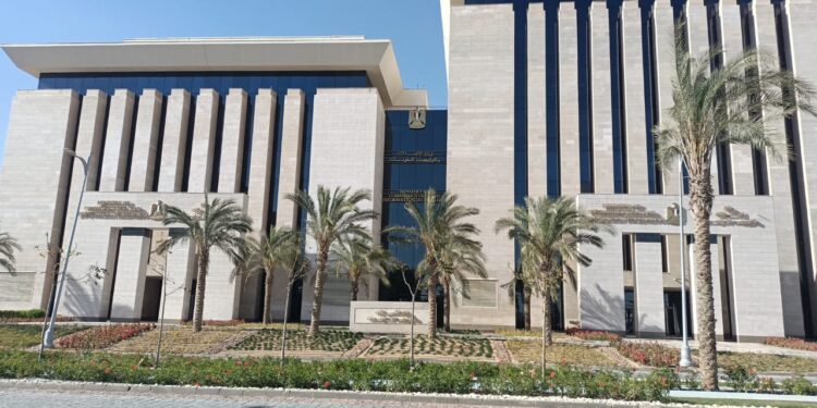 وزارة الاتصالات تؤكد: تصريحات عمرو طلعت حول زيادة كفاءة الإنترنت بعد حريق سنترال رمسيس تم اجتزائها من سياقها وتغيير معناها