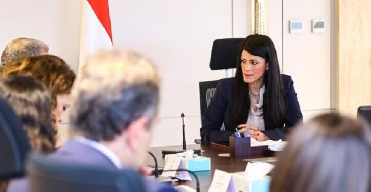 المشاط تتابع مع البنك الأوروبي لإعادة الإعمار والتنمية الخطوات المقبلة للاستفادة من برنامج خفض الانبعاثات