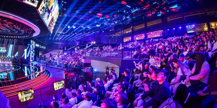 خروج مبكر لحاملي الألقاب في كأس العالم للرياضات الإلكترونية 2025